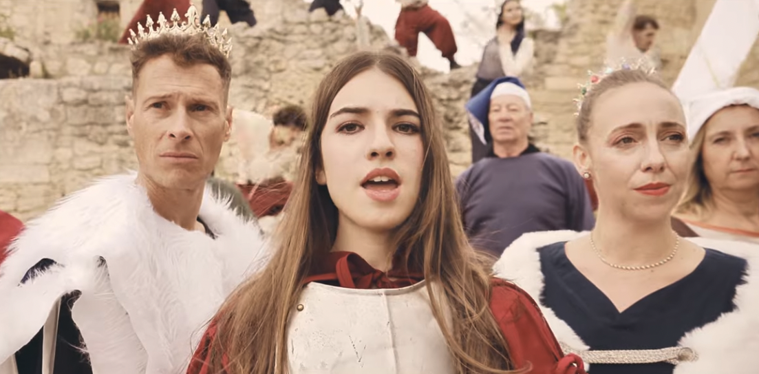 Jeanne d’Arc s’arme de musique avec « Femmes Royales »